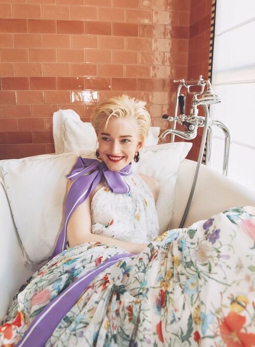 Julia Garner